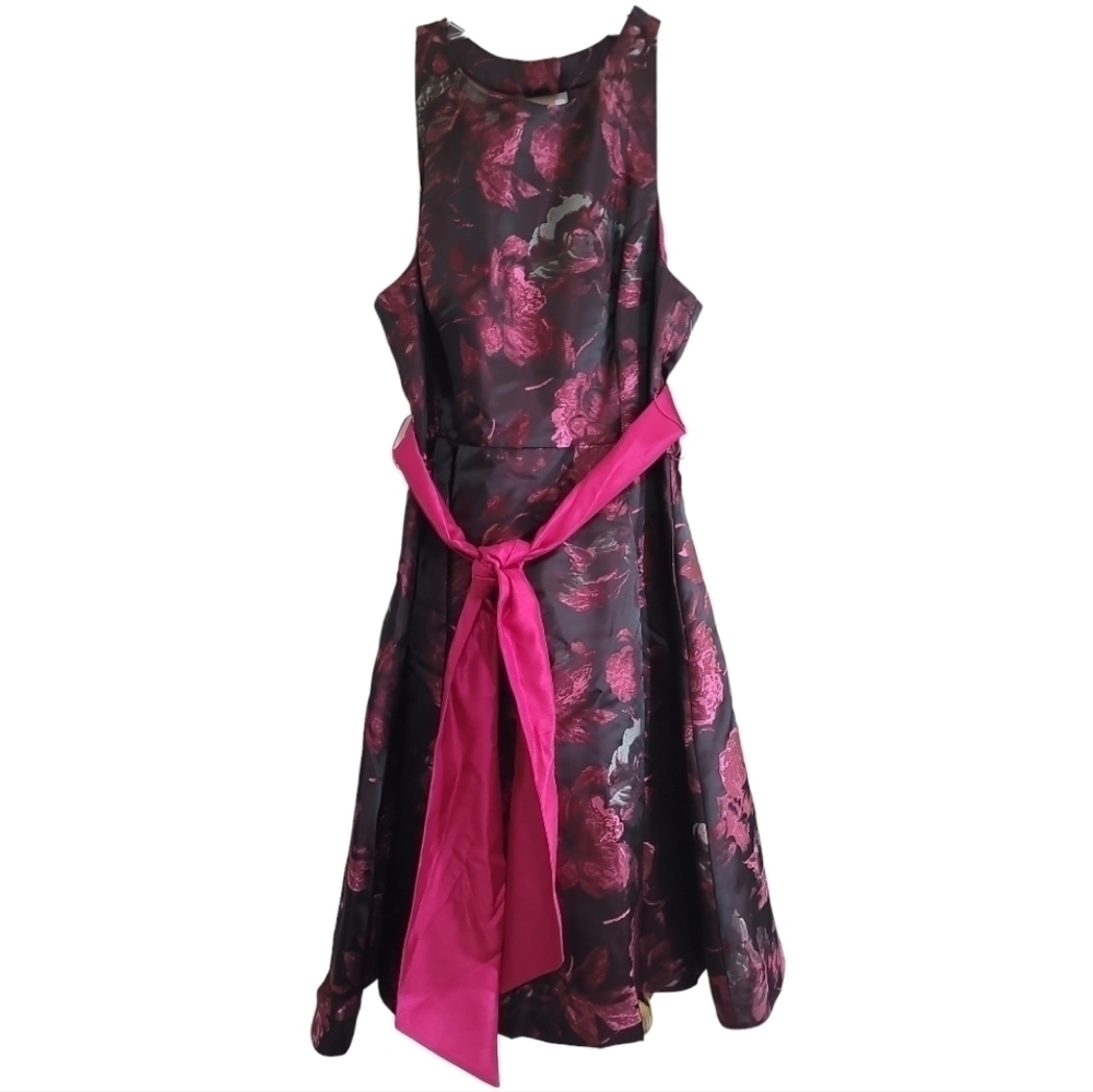 NWT Eliza J Black Pink Floral Fit and Flare Dress 14 Open Back Sash and Pockets